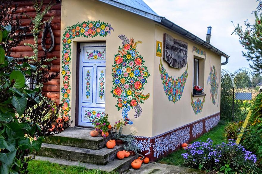 Casa de la tara, din Polonia