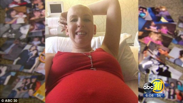 Jamie s-a luptat cu cancerul de col uterin 