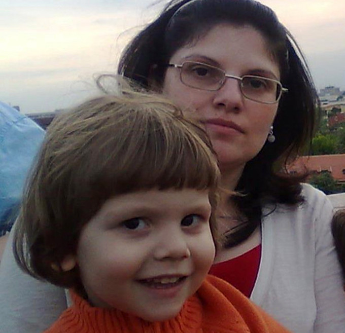 Cum arata mama lui Ionut Anghel la 4 ani de cand micutul a murit in Parcul Tei din Capitala