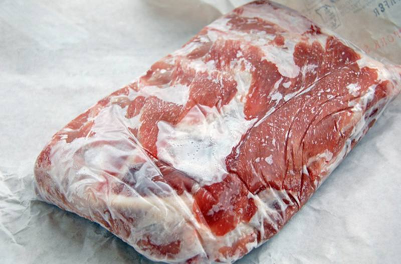 Congeleaza corect carnea: pasii de care trebuie sa tii cont