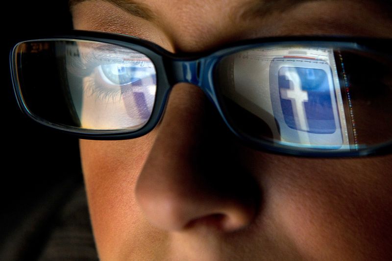 Facebook a anuntat schimbari majore pe final de an