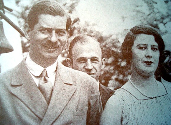 Regele Carol impreuna cu ultima lui sotie, Elena Lupescu 