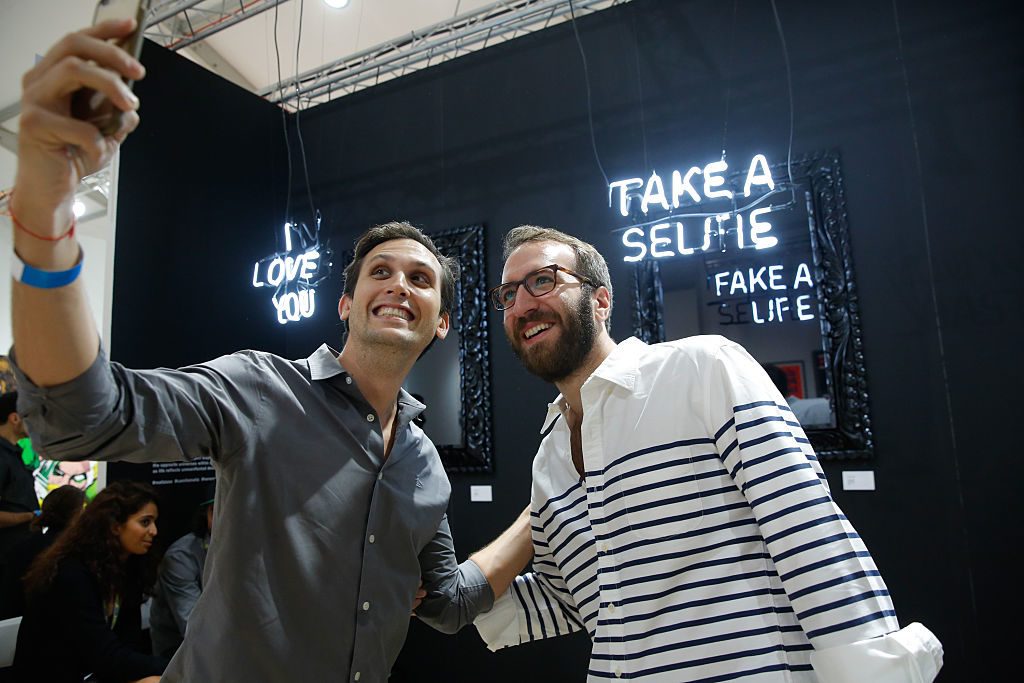 Se va deschide primul muzeu din lume dedicat selfie-urilor