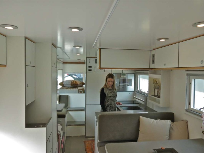 action mobil global xrs 7200 motorhome