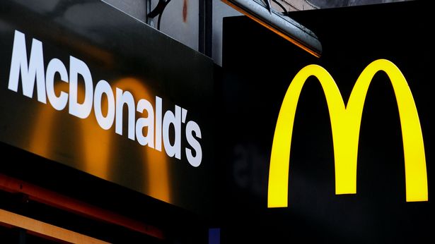 Un baietel a murit dupa ce a mancat de la McDonalds'