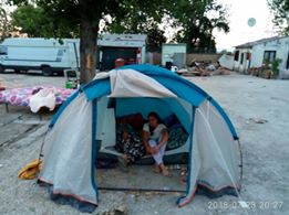 Narcisismul domneste in Italia! Romii sunt evacuati