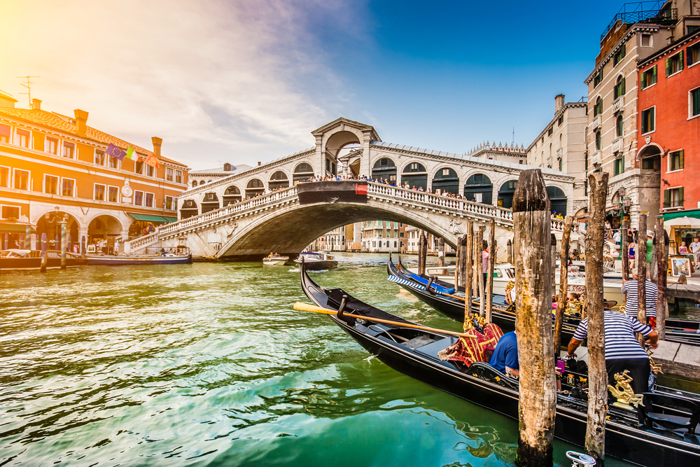 Mare grija daca vreti sa vizitati celebrul oras din Italia! Amenzi mari pentru turisti