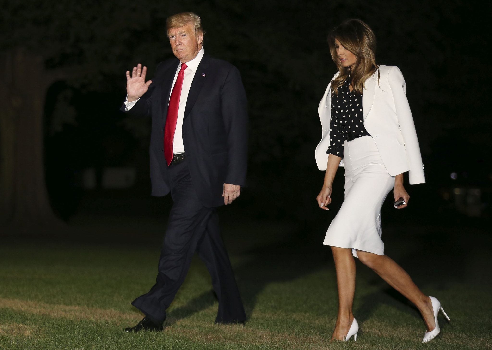 Melania Trump respinge zvonurile privind infidelităţile lui Donald Trump