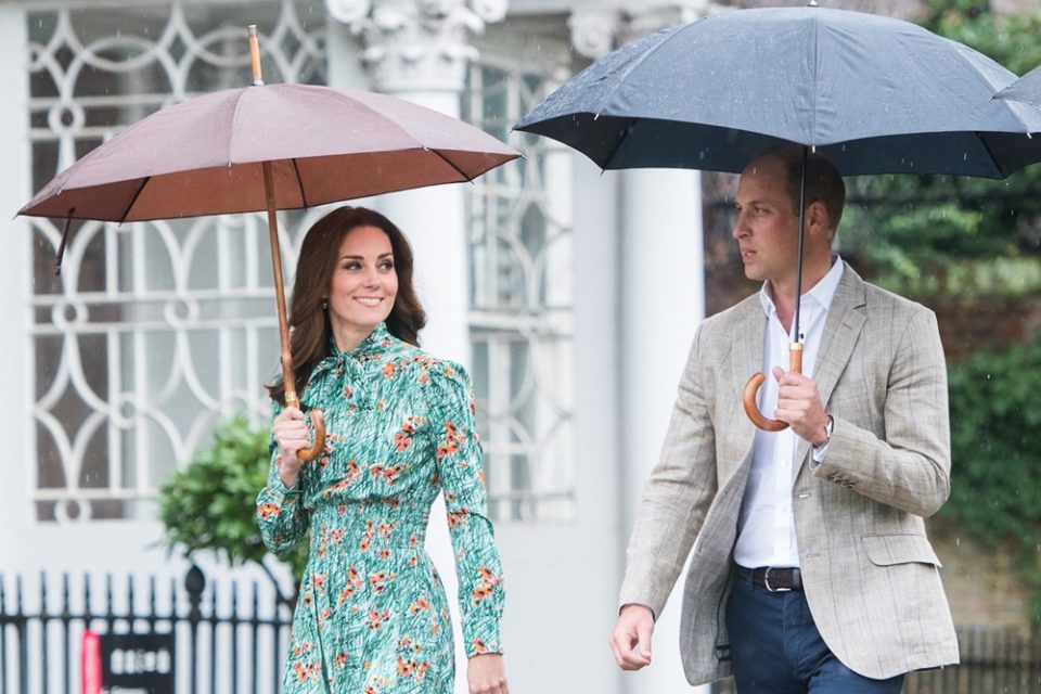 Kate Middleton Este Insarcinata Cu Al Patrulea Copil Stirea Falsa Care