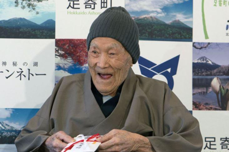 Cel mai batran barbat din lume a murit. Masazo Nonaka avea 113 ani
