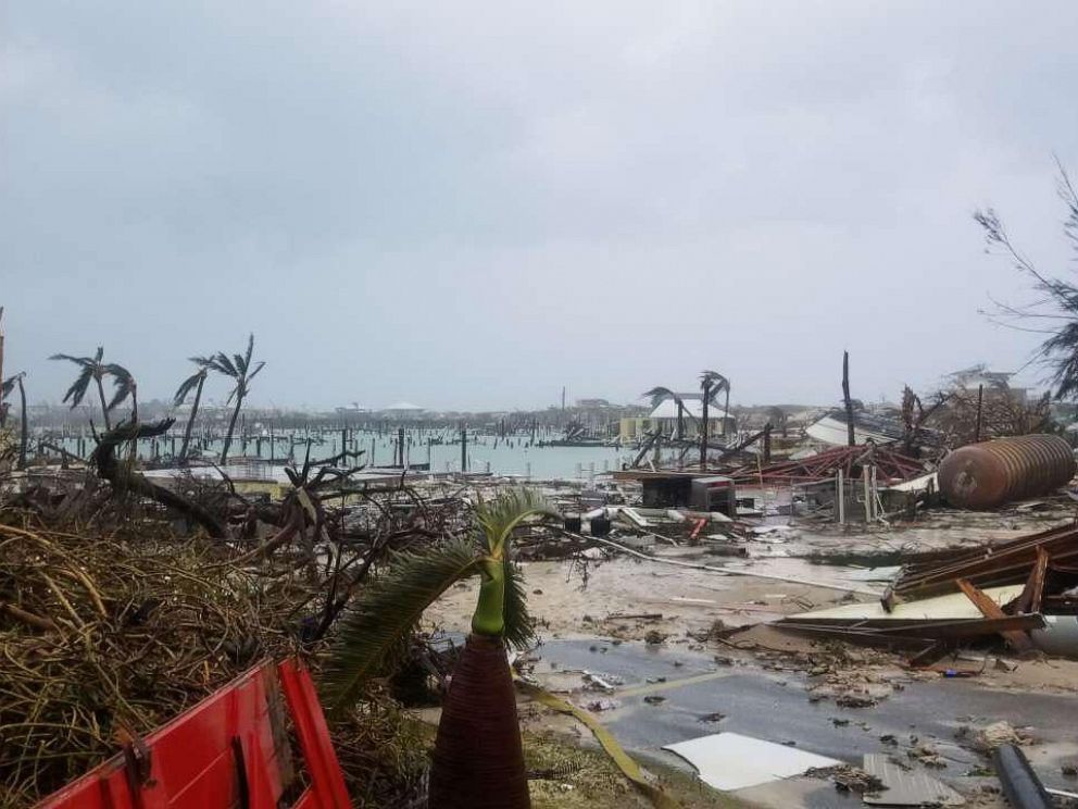Uraganul Dorian a devastat arhipelagul Bahamas