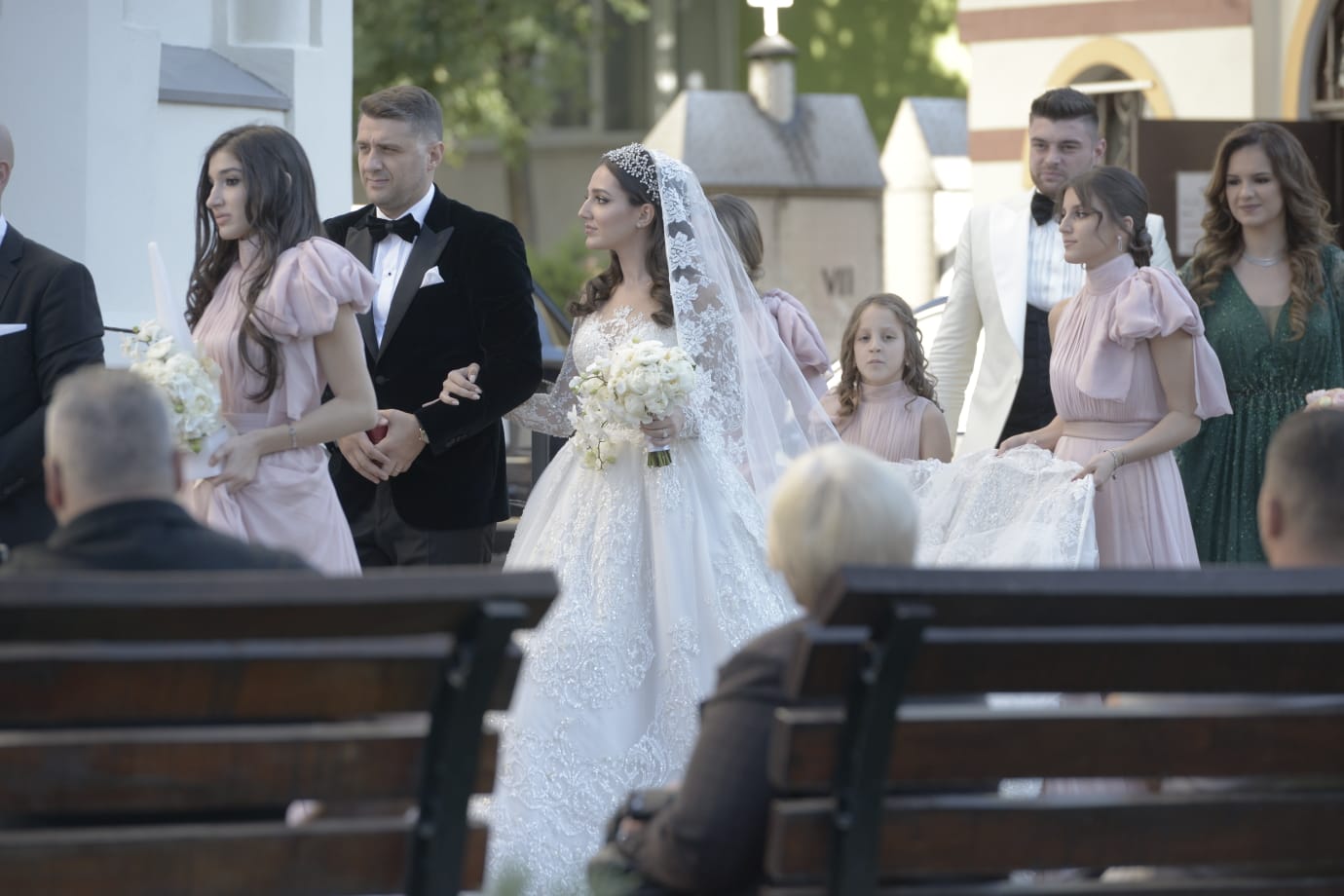 Imagini inedite de la nunta fiicei lui Gigi Becali