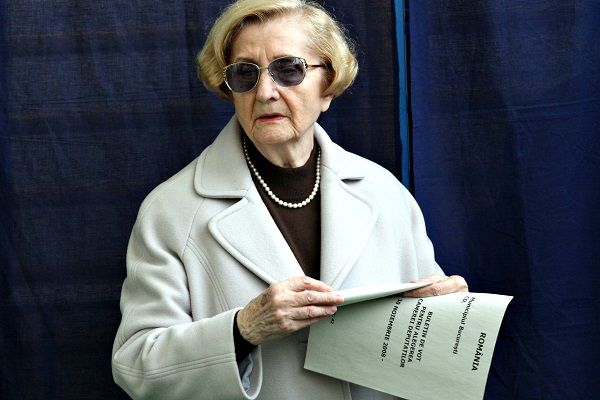 Ce Nu tiai Despre Nina Iliescu So ia Fostului Pre edinte Al Rom niei 
