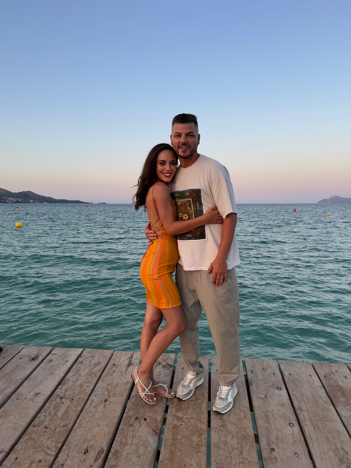 Valentin Luca și Roxana, o lună de miere cu mult soare, dragoste și parfum de Mediterană