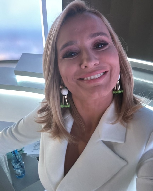 Poza pentru articolul Andreea Esca mărturisește de ce nu a apelat niciodată la pensatul sprâncenelor