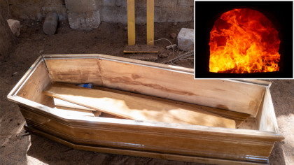 'A deschis ochii înainte să fie incinerată!' O femeie de 52 de ani a înviat pe drumul spre crematoriu