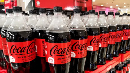 Ce se întâmplă cu corpul tău atunci când bei Coca Cola fără zahăr pe termen lung. Riscurile băuturilor carbogazoase dietetice