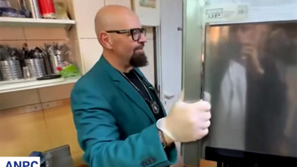Ce a putut găsi Piedone într-un restaurant din București. Când a deschis ușa frigiderului, a înlemnit