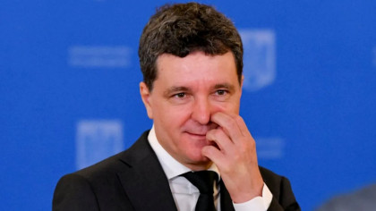 Nicușor Dan, pus la zid pentru gestul devenit viral în România: „Păcat că la inundații n-a fost”