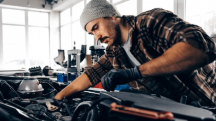 2025: Când trebuie schimbată distribuția la diesel și când la benzină? Care e diferența majoră
