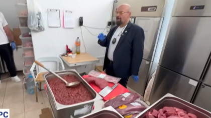 Descoperire-șoc a lui Piedone într-un restaurant chinezesc din București. Ce e carnea de vită, de fapt