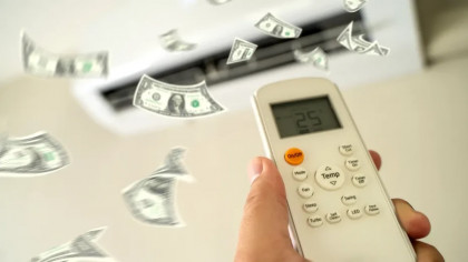 Cum să ții aerul condiționat pornit toată ziua, dar fără să plătești o avere la curent