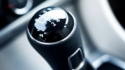 Un brand auto iubit de români anunță: „Nimeni nu mai vrea transmisii manuale”!