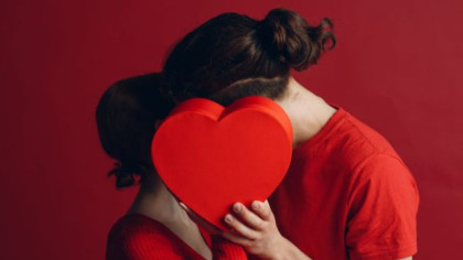 BANCUL ZILEI. BULĂ: - Trag o partidă bună de dragoste cu nevastă-mea și mă înviorez extraordinar!